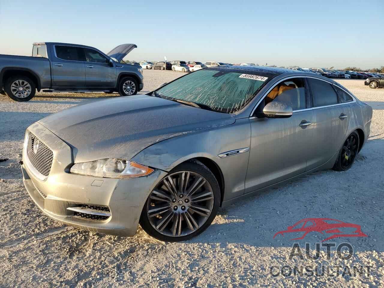 JAGUAR XJ 2011 - SAJWA1GE4BMV02697