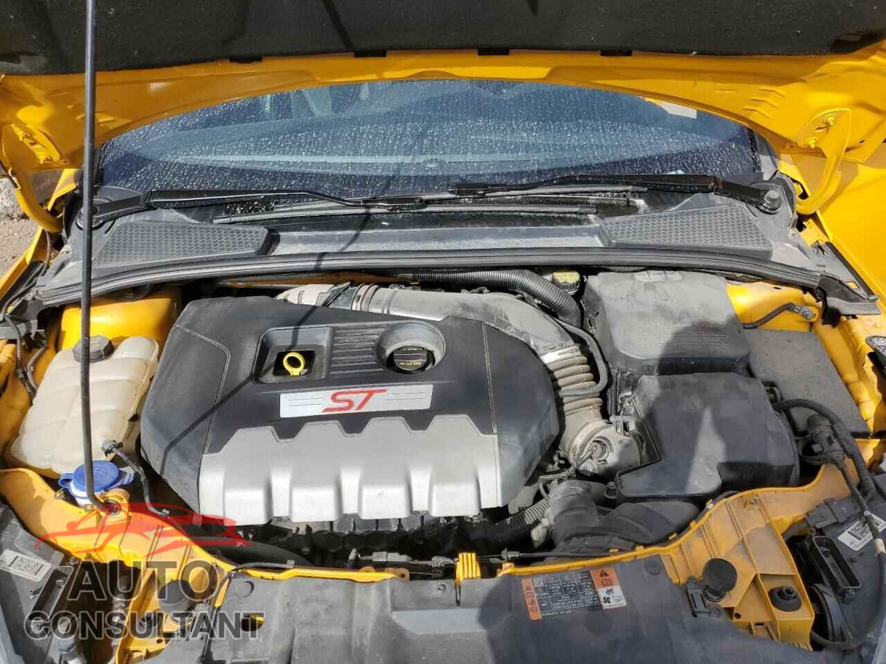FORD FOCUS 2015 - 1FADP3L94FL331508