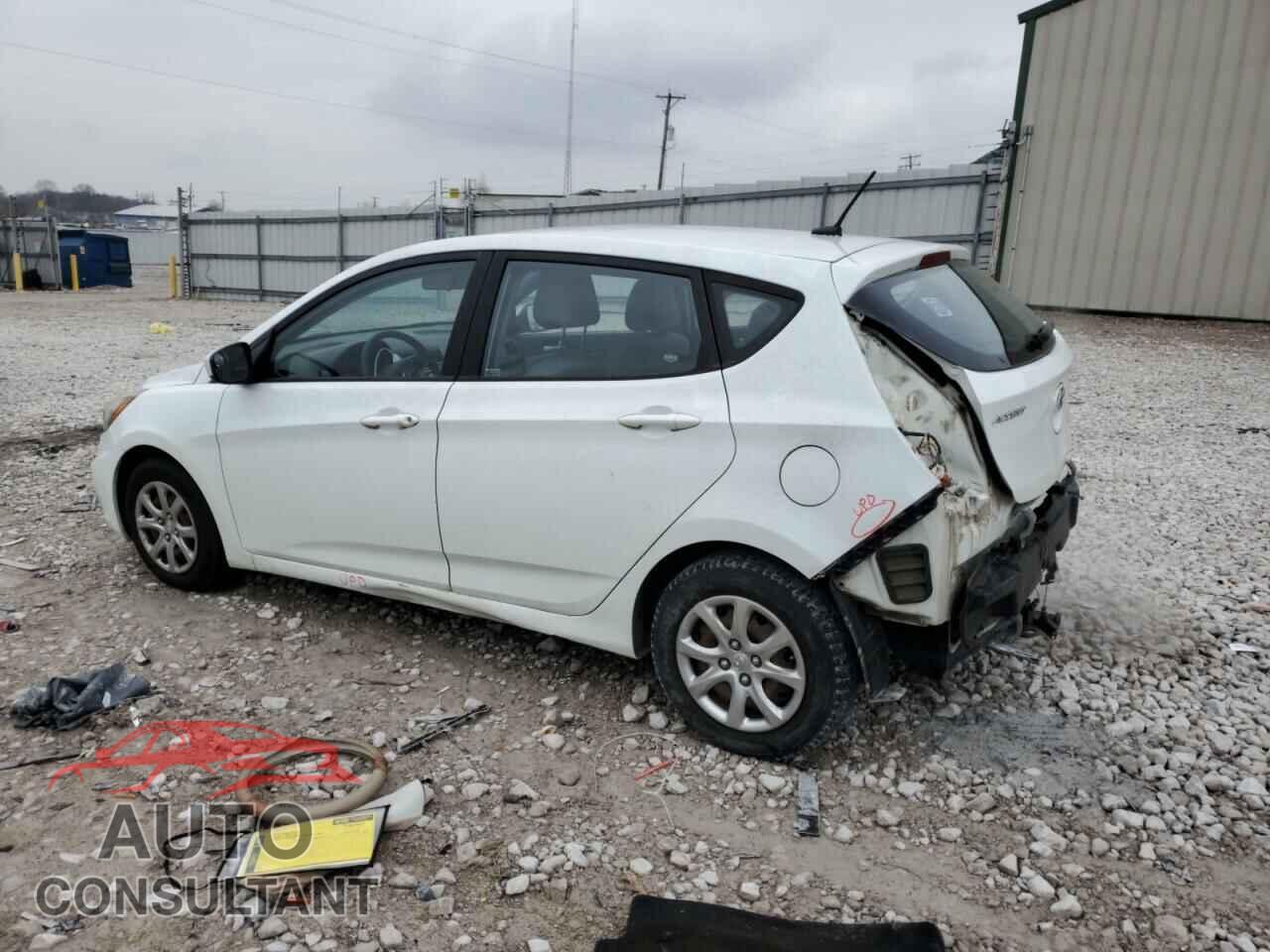 HYUNDAI ACCENT 2013 - KMHCT5AE6DU068695
