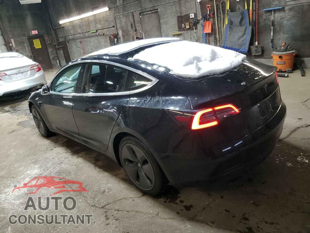 TESLA MODEL 3 2018 - 5YJ3E1EB3JF182682