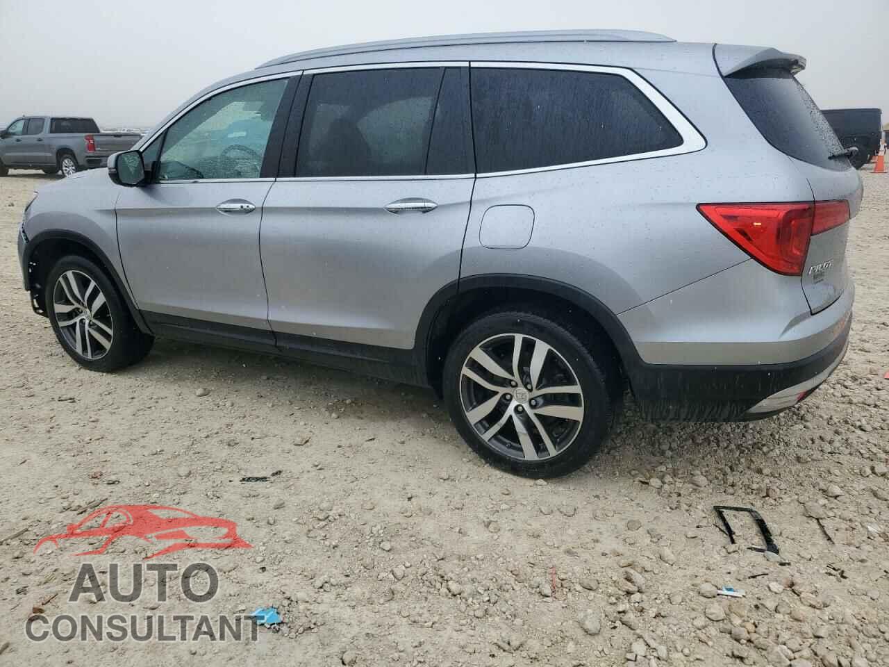 HONDA PILOT 2017 - 5FNYF5H93HB019091