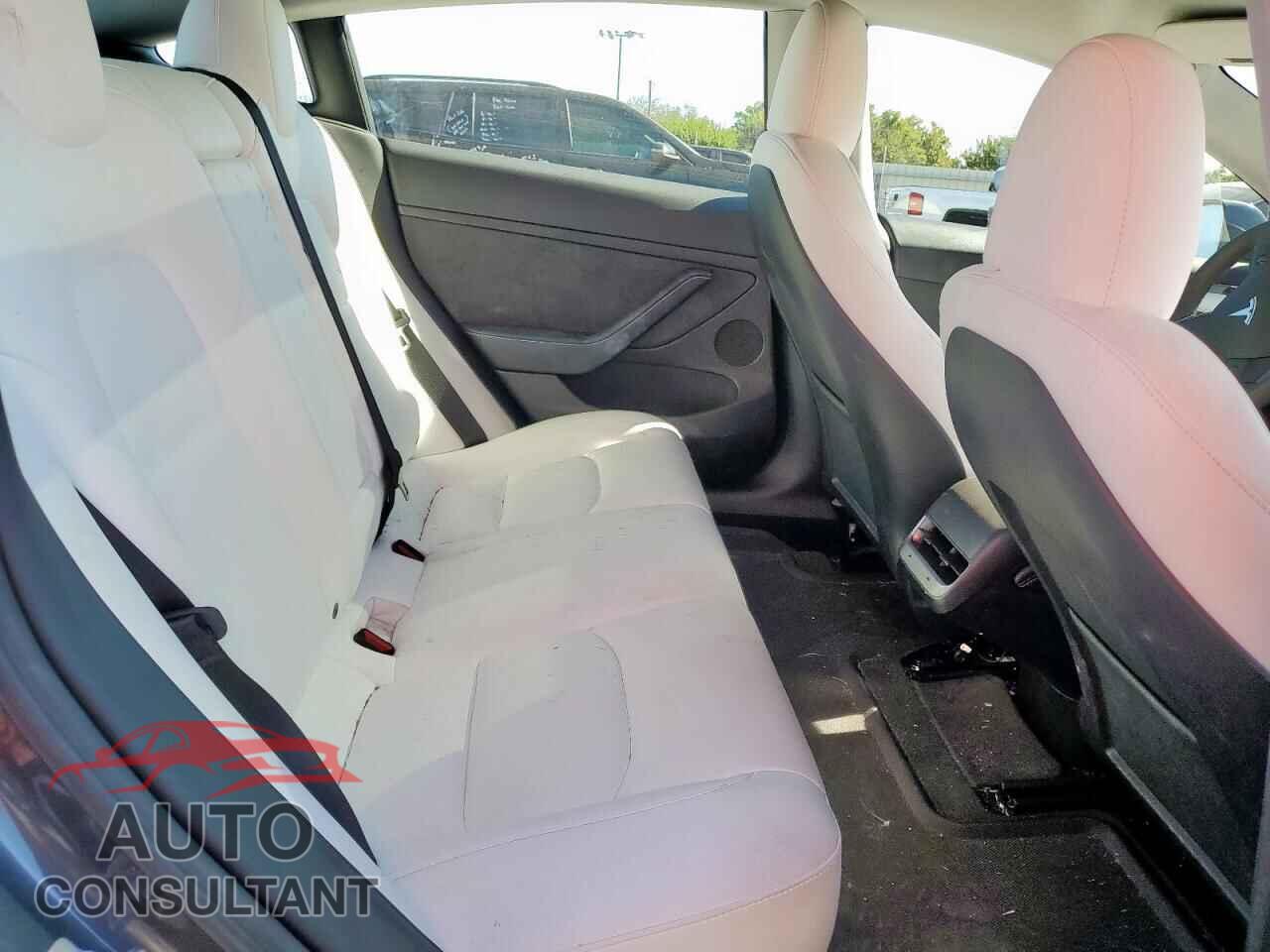 TESLA MODEL 3 2023 - 5YJ3E1EA2PF663068