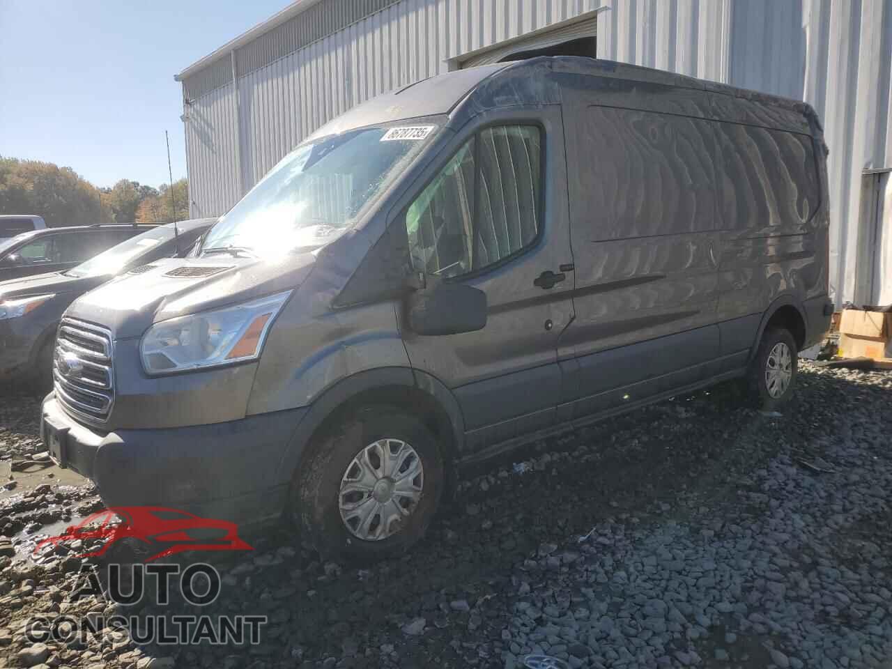 FORD TRANSIT 2015 - 1FTYR2CG7FKA21910