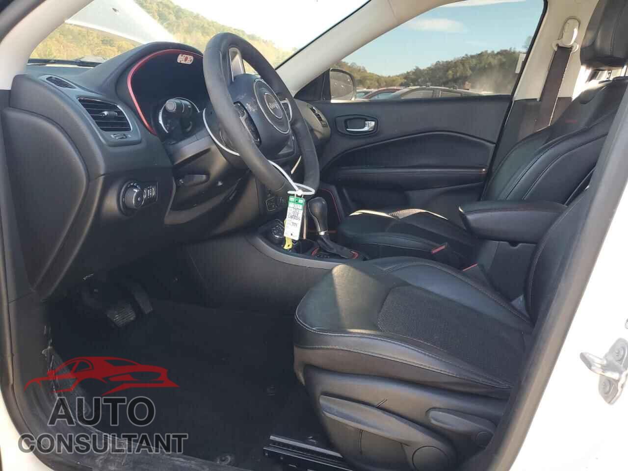 JEEP COMPASS 2021 - 3C4NJDDBXMT590531