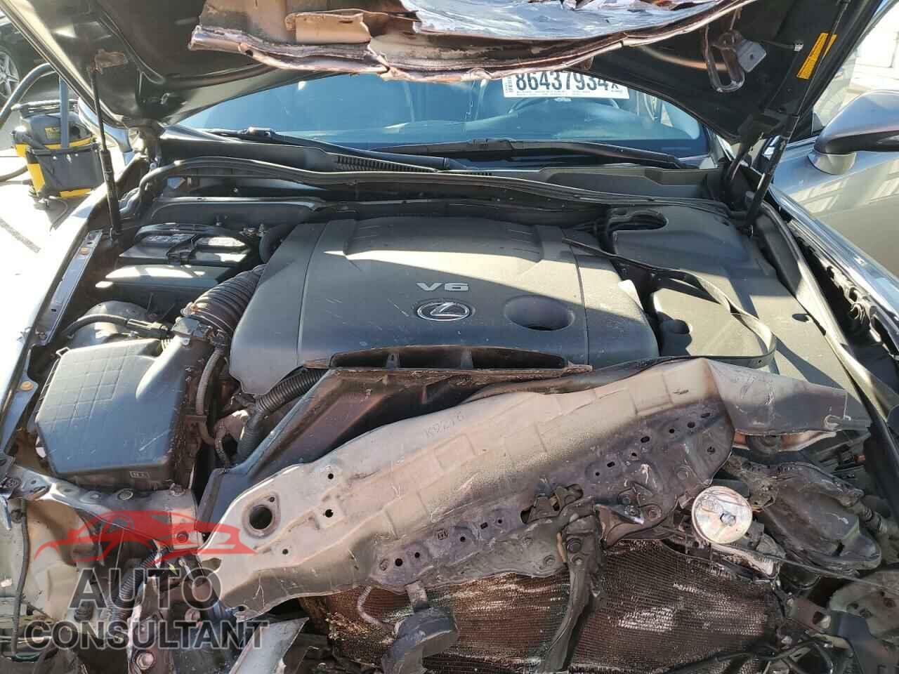 LEXUS IS 2012 - JTHCF5C23C5057417