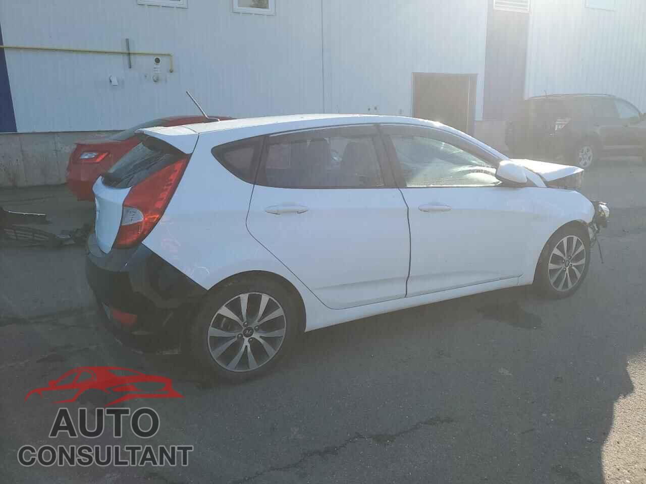 HYUNDAI ACCENT 2017 - KMHCT5AE5HU330714
