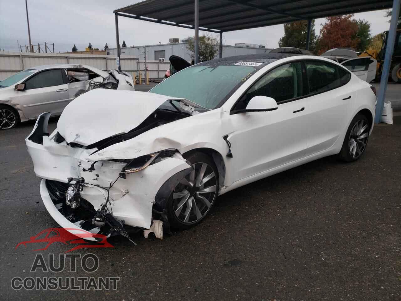 TESLA MODEL 3 2025 - 5YJ3E1EB7SF083588