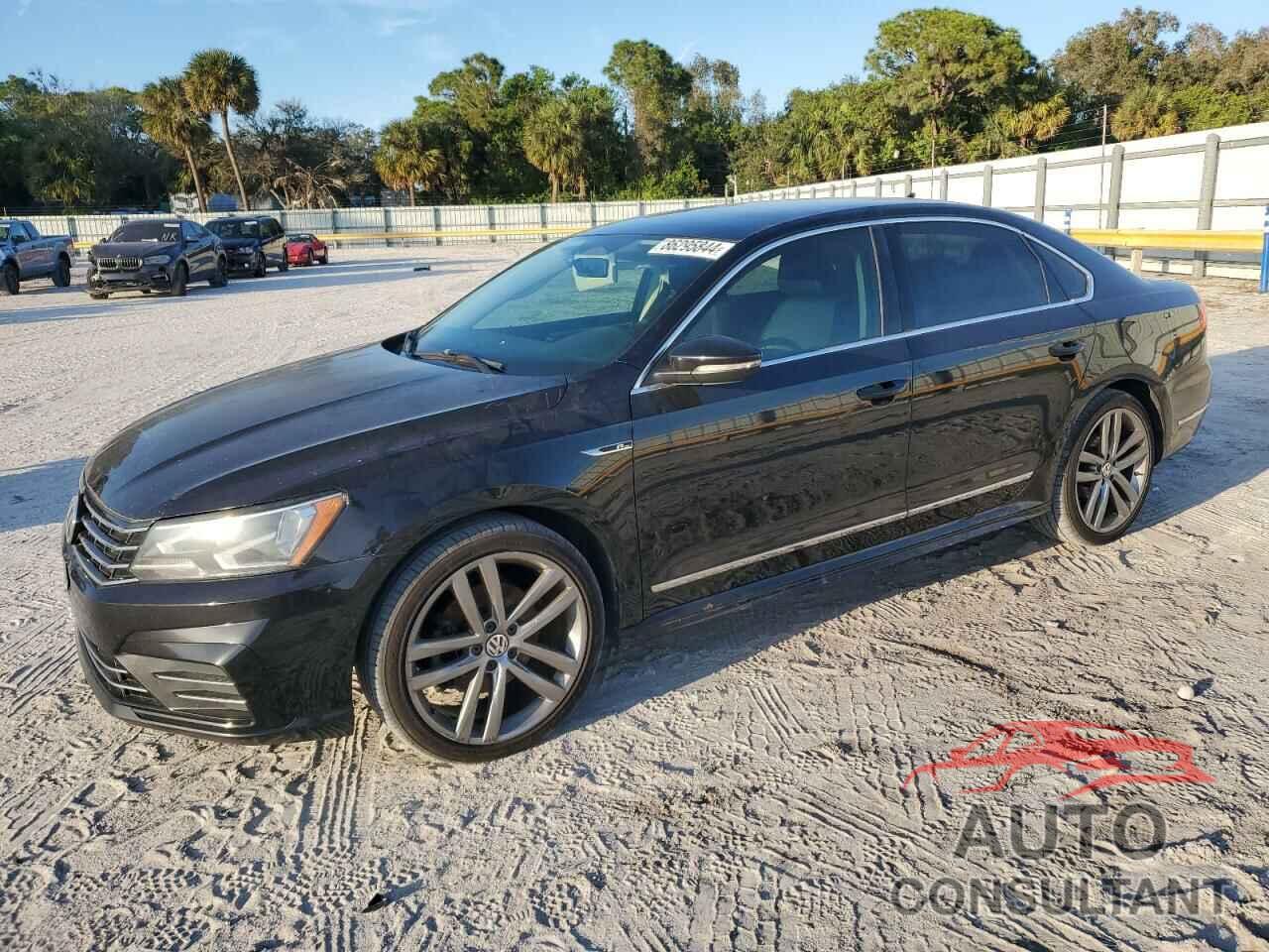 VOLKSWAGEN PASSAT 2017 - 1VWDT7A31HC046535