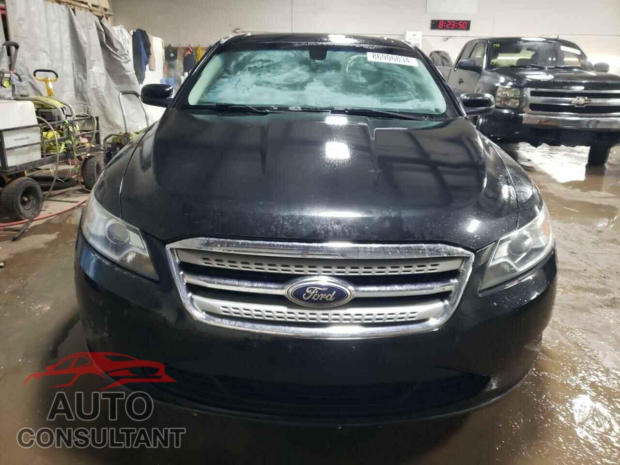 FORD TAURUS 2011 - 1FAHP2HW9BG155908