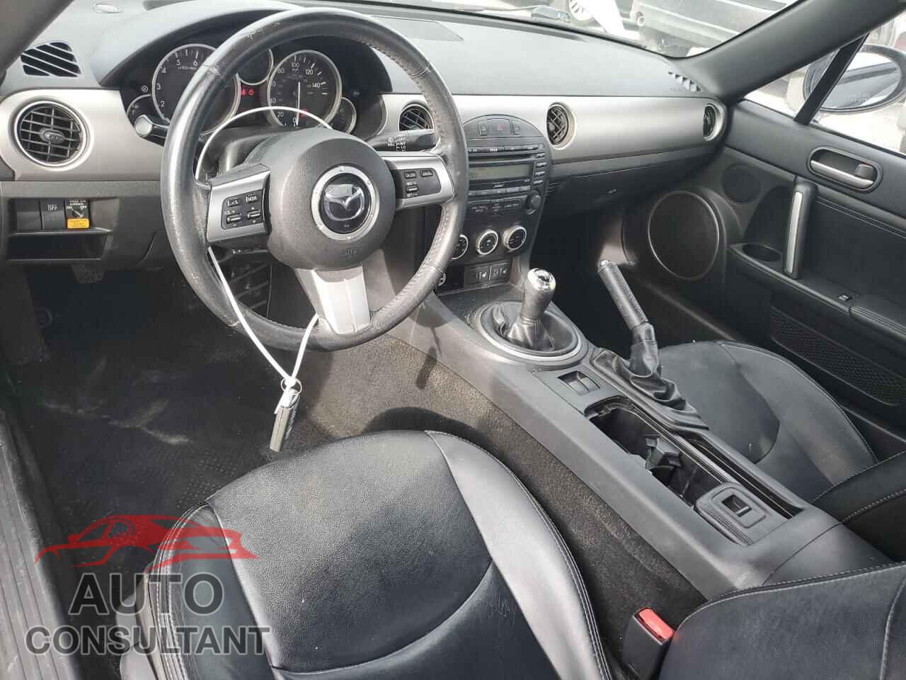 MAZDA MX5 2011 - JM1NC2PF6B0214559