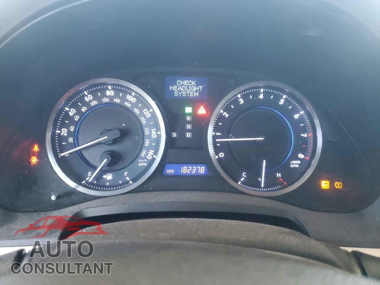LEXUS IS 2012 - JTHBF5C21C5172061