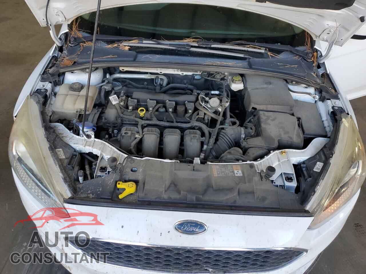FORD FOCUS 2018 - 1FADP3F23JL237420