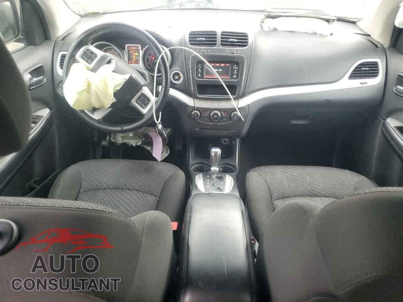 DODGE JOURNEY 2018 - 3C4PDCAB6JT520826