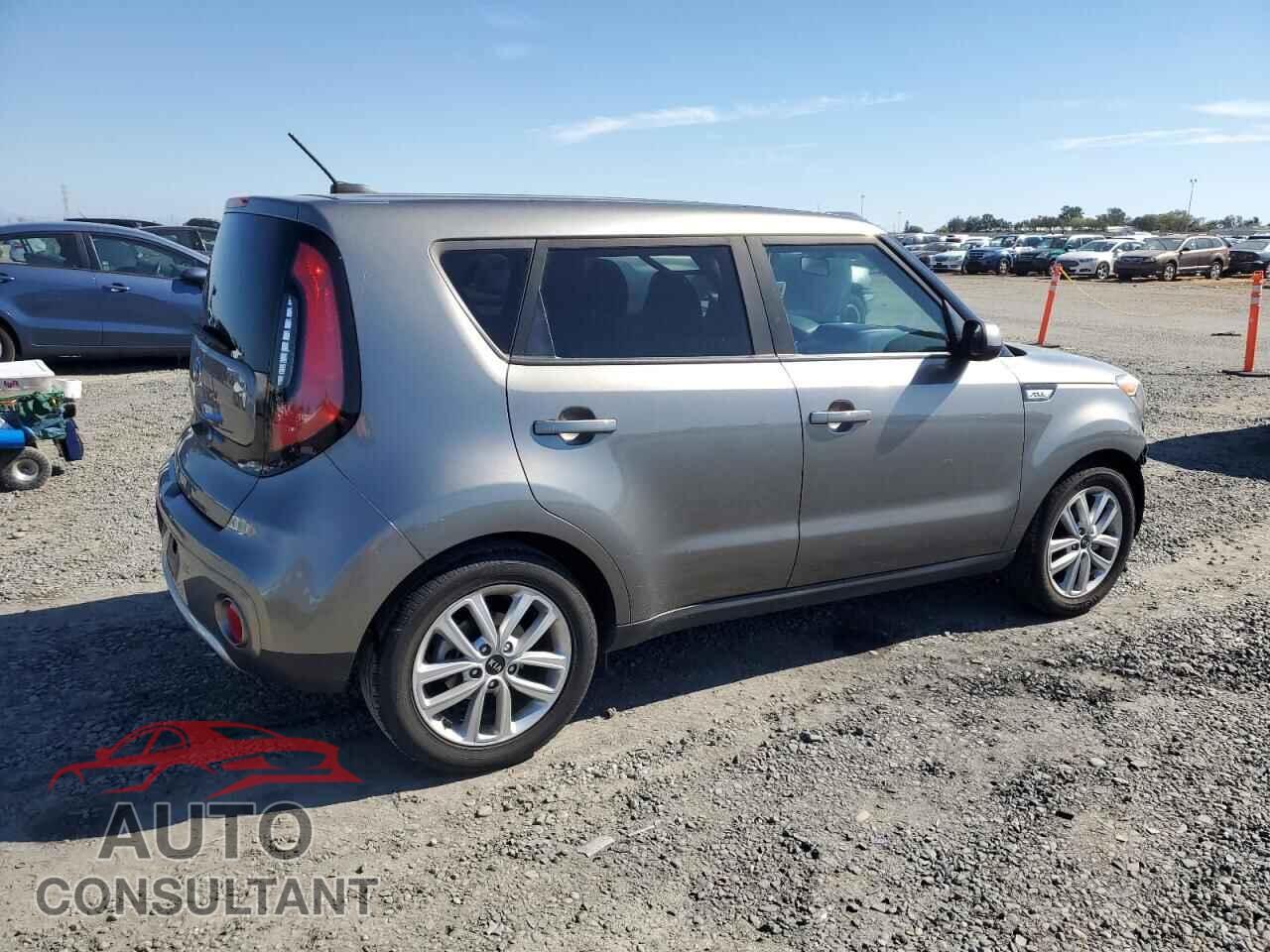 KIA SOUL 2018 - KNDJP3A51J7528327