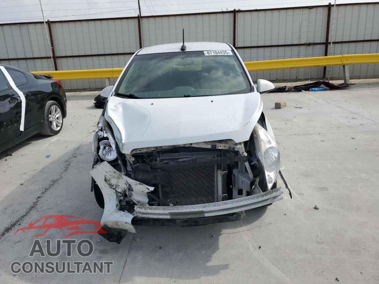 CHEVROLET SPARK 2014 - KL8CD6S97EC508626