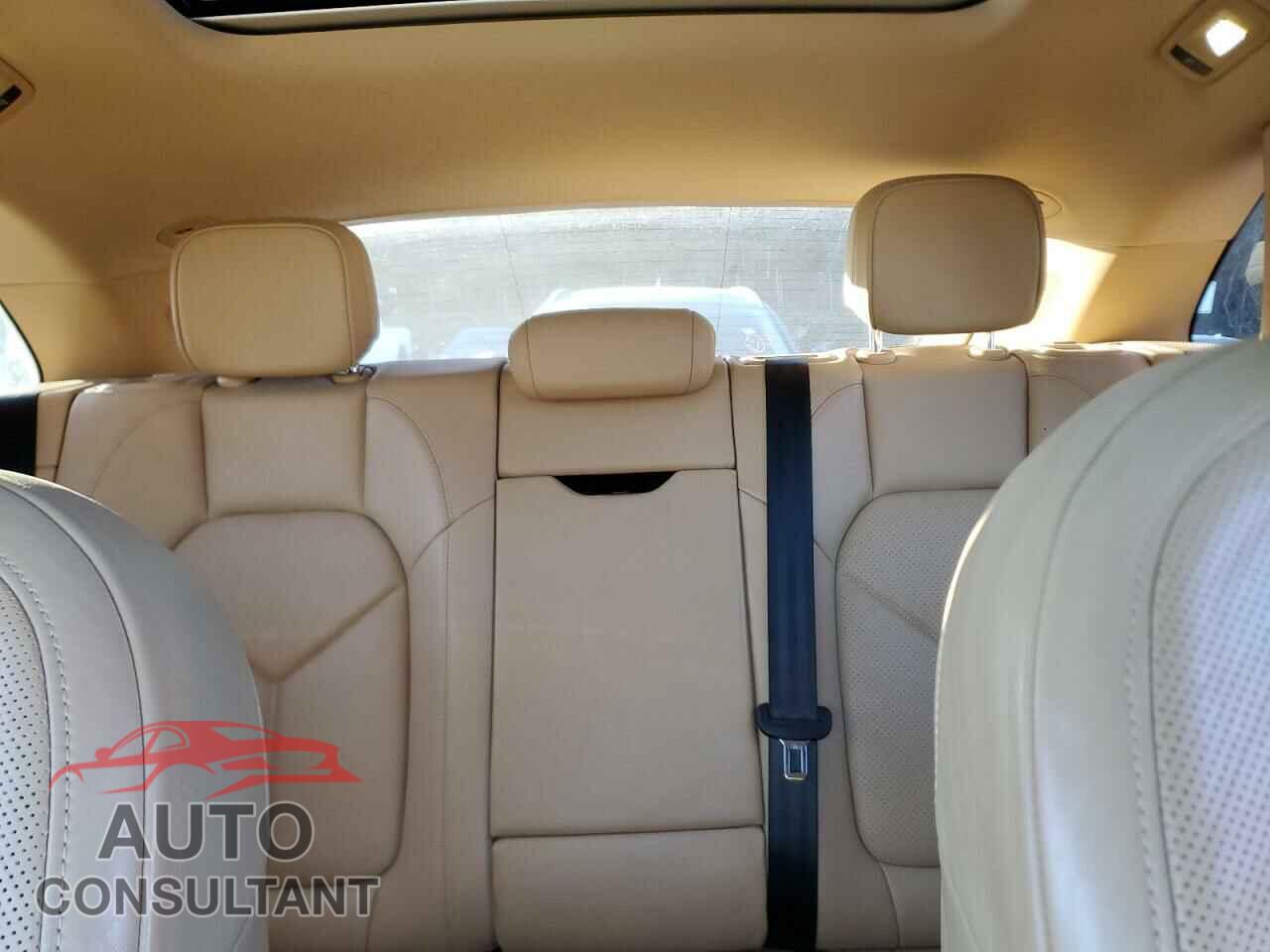 PORSCHE MACAN 2016 - WP1AB2A59GLB54668