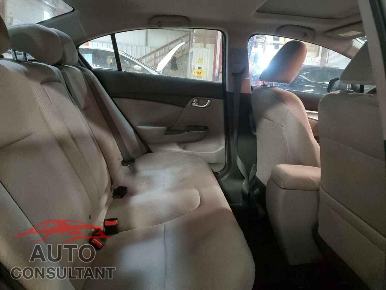 HONDA CIVIC 2013 - 2HGFB2F86DH537259