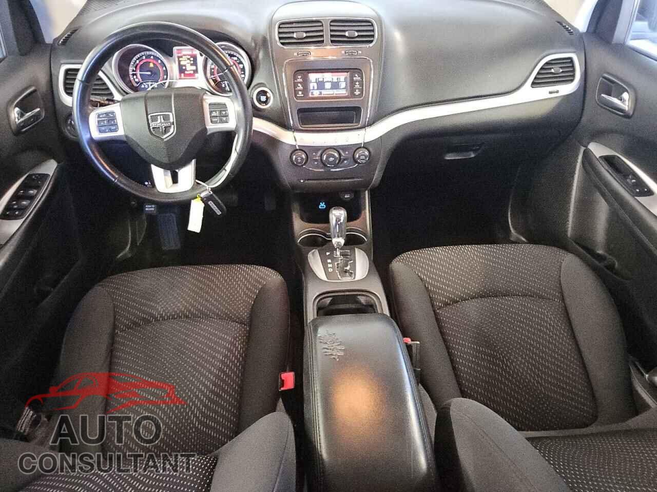 DODGE JOURNEY 2018 - 3C4PDCBG7JT463093