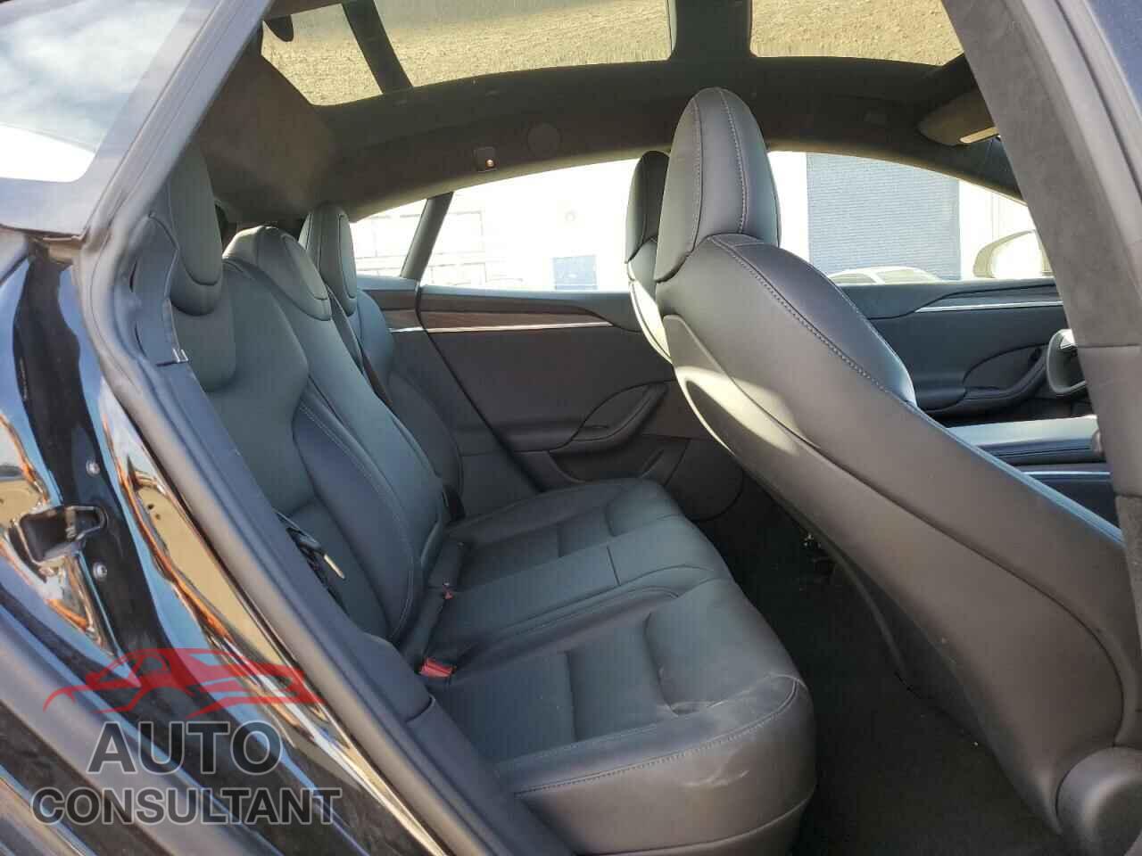 TESLA MODEL S 2022 - 5YJSA1E54NF492329