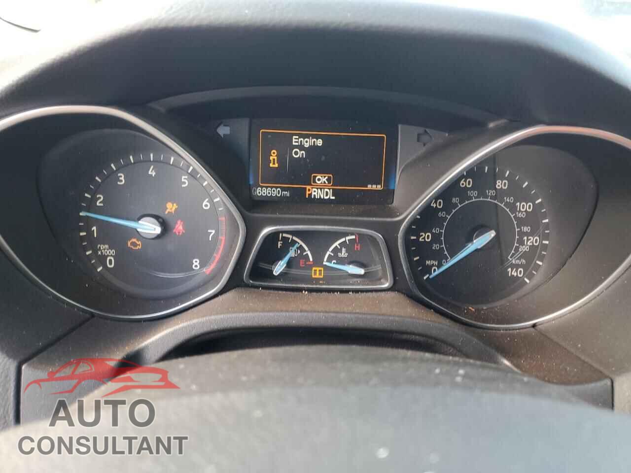FORD FOCUS 2018 - 1FADP3F27JL329095