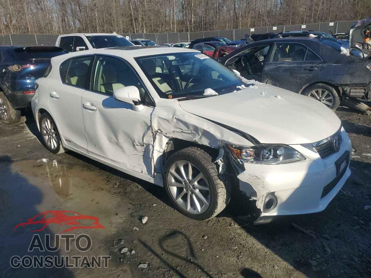 LEXUS CT 200 2013 - JTHKD5BH8D2147334