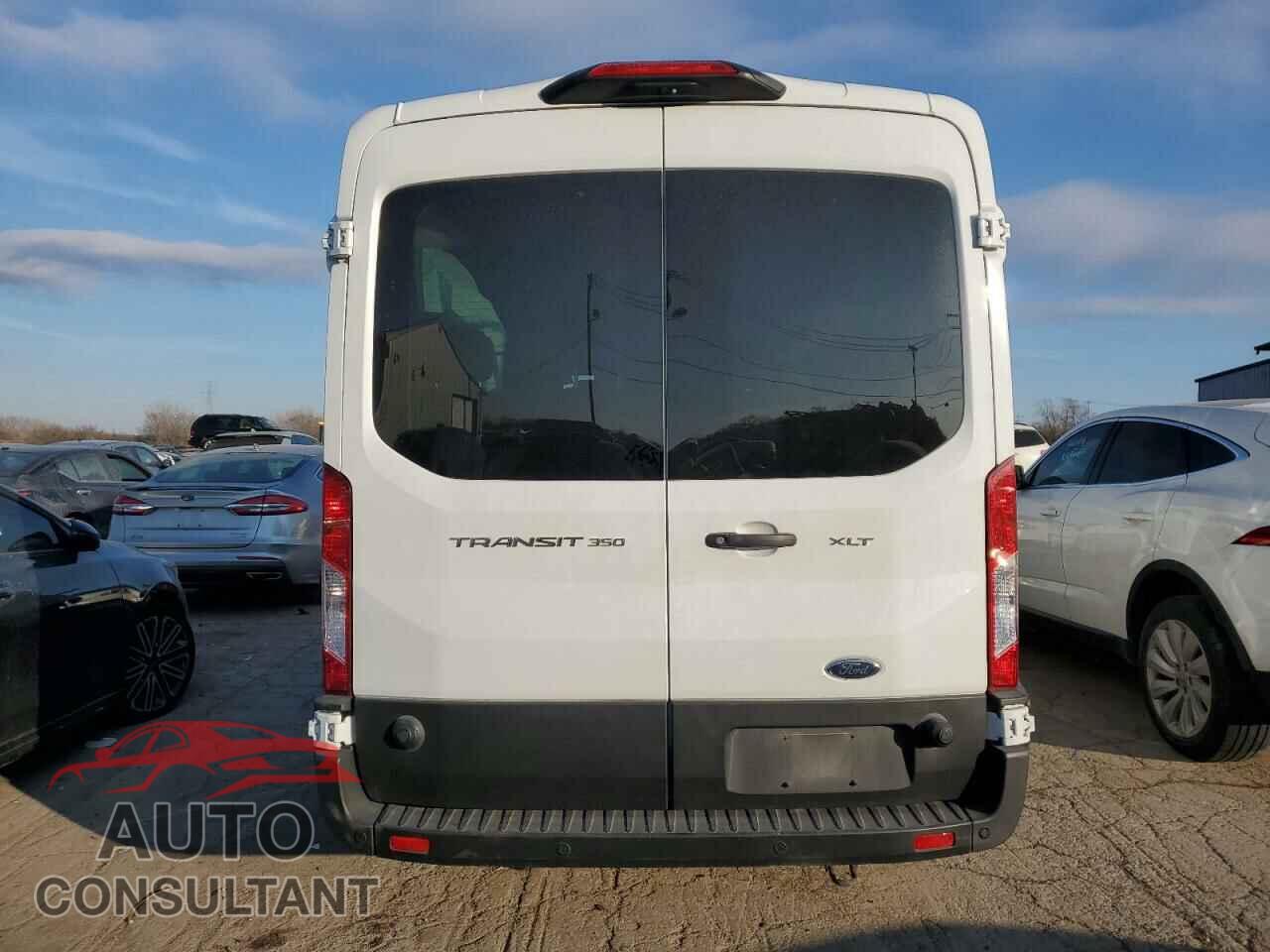 FORD TRANSIT 2024 - 1FBAX2C85RKA76767