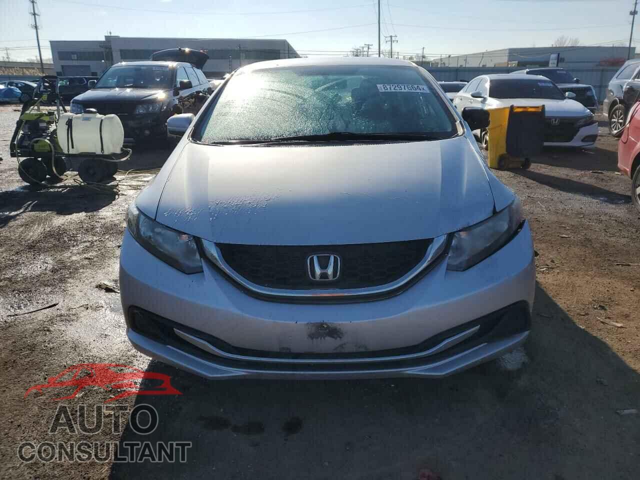 HONDA CIVIC 2015 - 19XFB2E51FE009326
