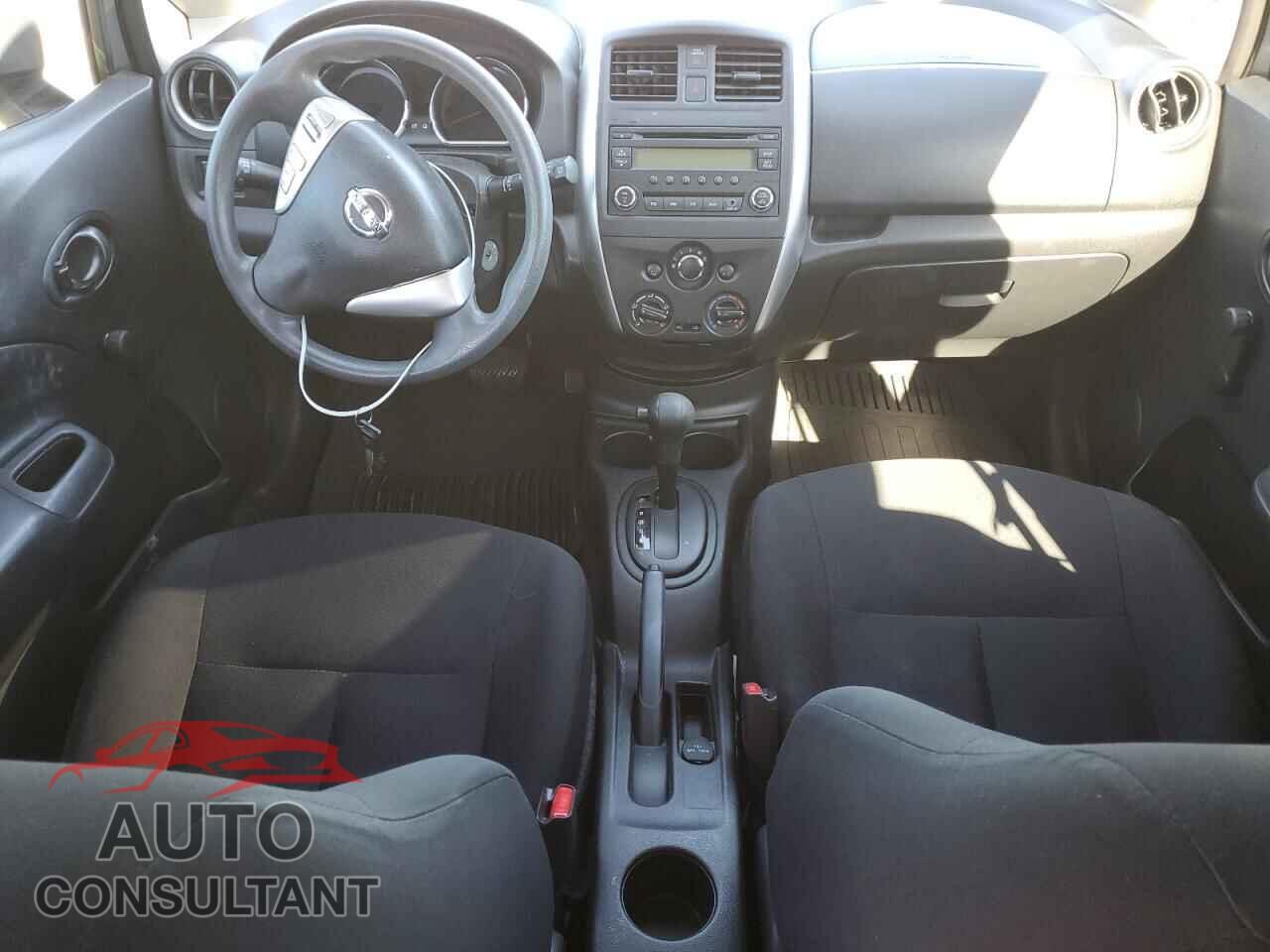 NISSAN VERSA 2015 - 3N1CE2CP4FL374645