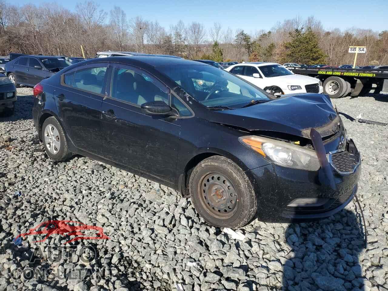 KIA FORTE 2015 - KNAFK4A67F5423357