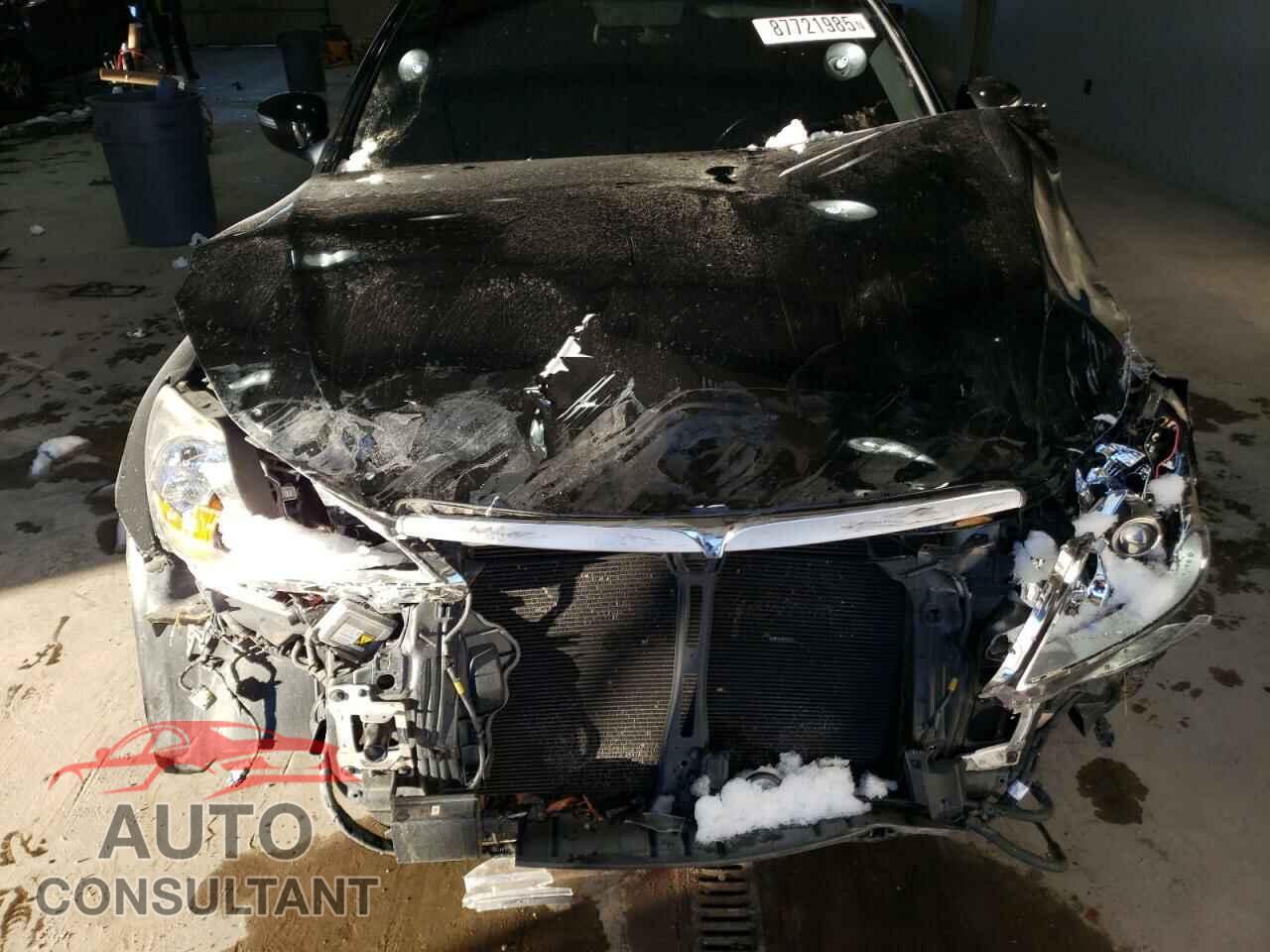 HYUNDAI GENESIS 2011 - KMHGC4DE2BU123793