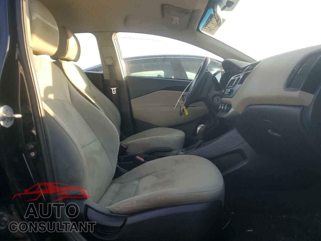 KIA RIO 2013 - KNADM4A32D6106729