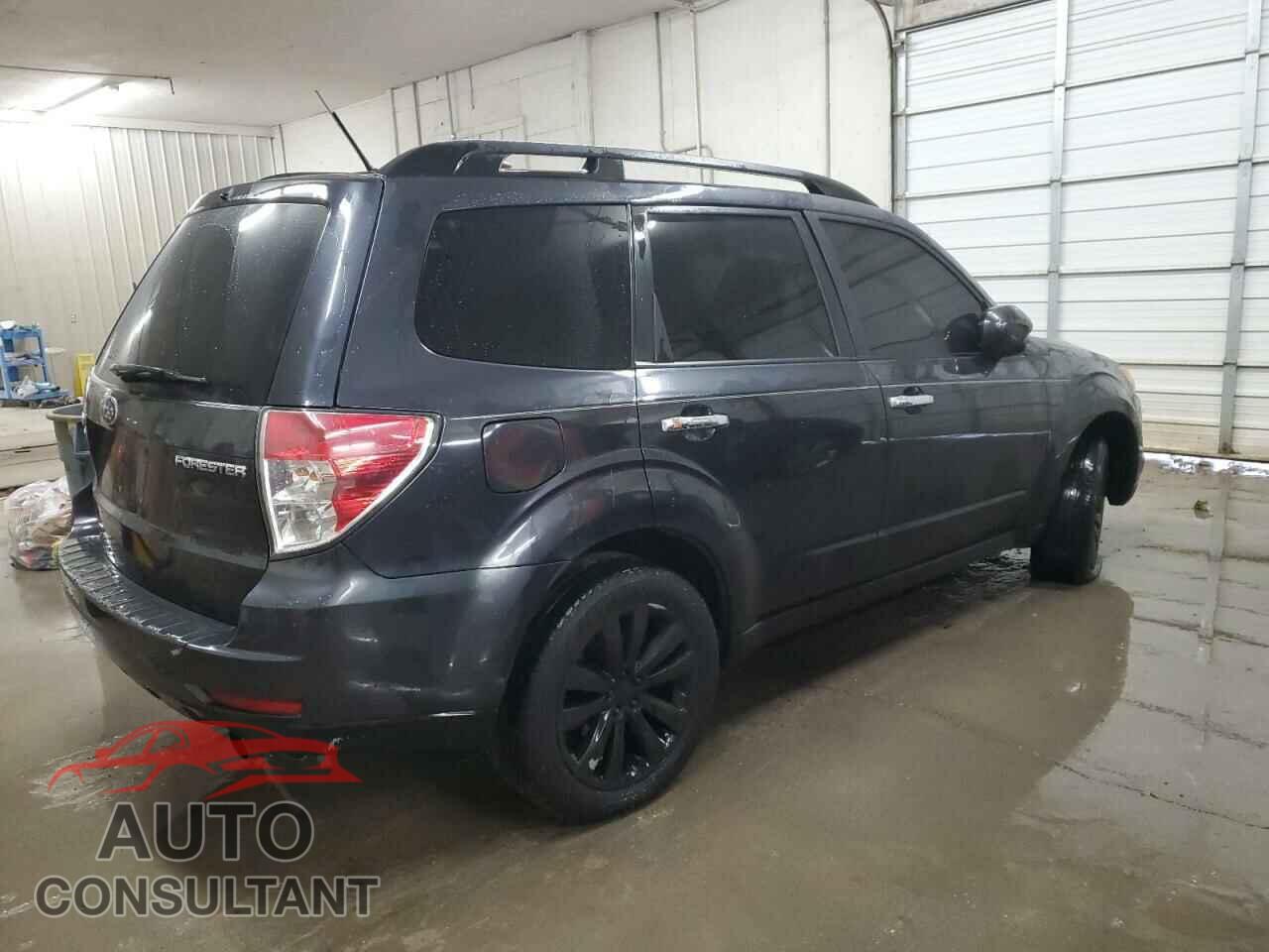 SUBARU FORESTER 2011 - JF2SHBEC1BH745930