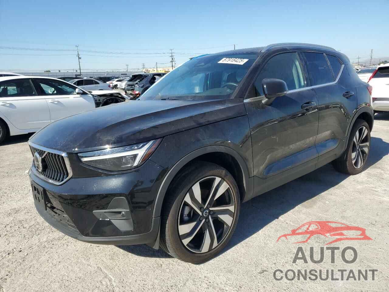 VOLVO XC40 PLUS 2024 - YV4L12UE0R2215081