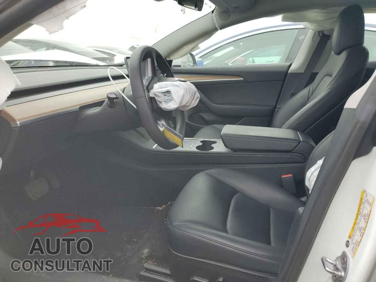 TESLA MODEL 3 2022 - 5YJ3E1EB8NF273310