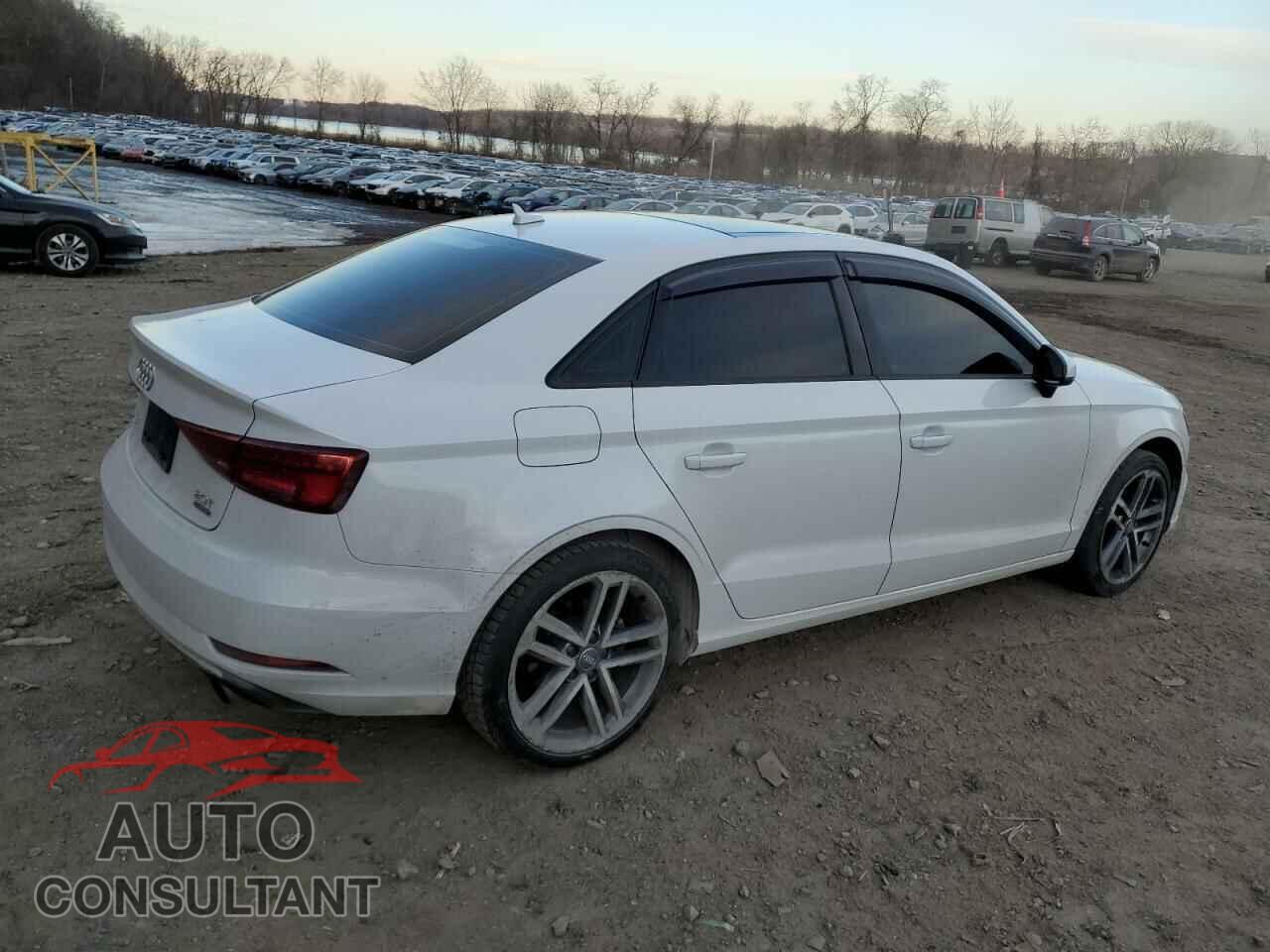 AUDI A3 2017 - WAUB8GFF8H1025348