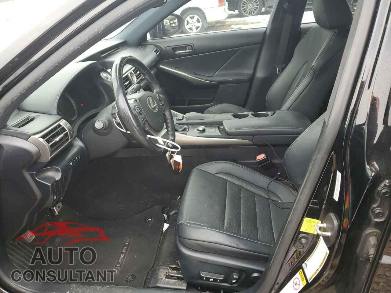 LEXUS IS 2015 - JTHCE1D24F5008970