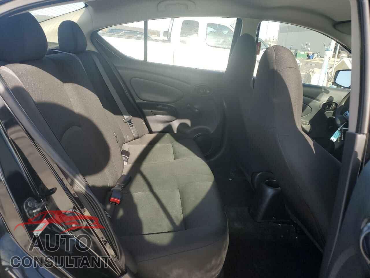 NISSAN VERSA 2016 - 3N1CN7AP1GL845104