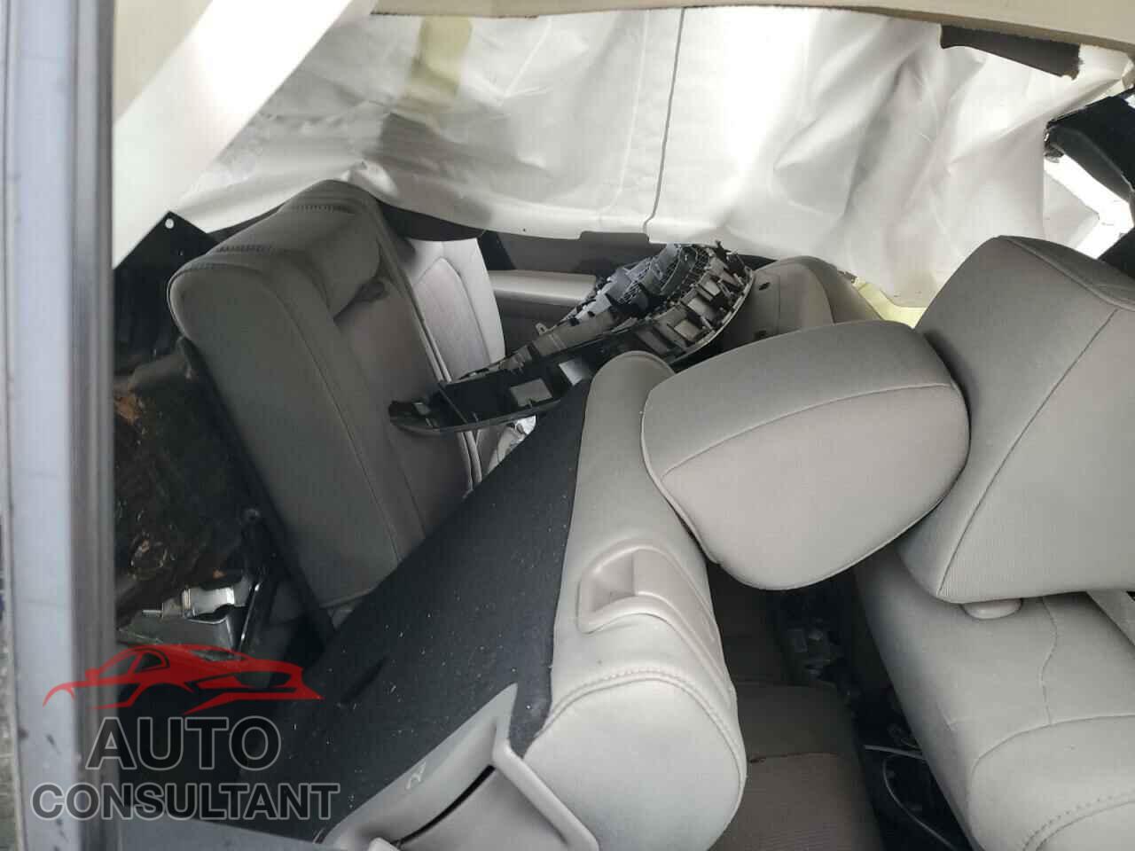 HONDA PILOT 2012 - 5FNYF3H48CB022747