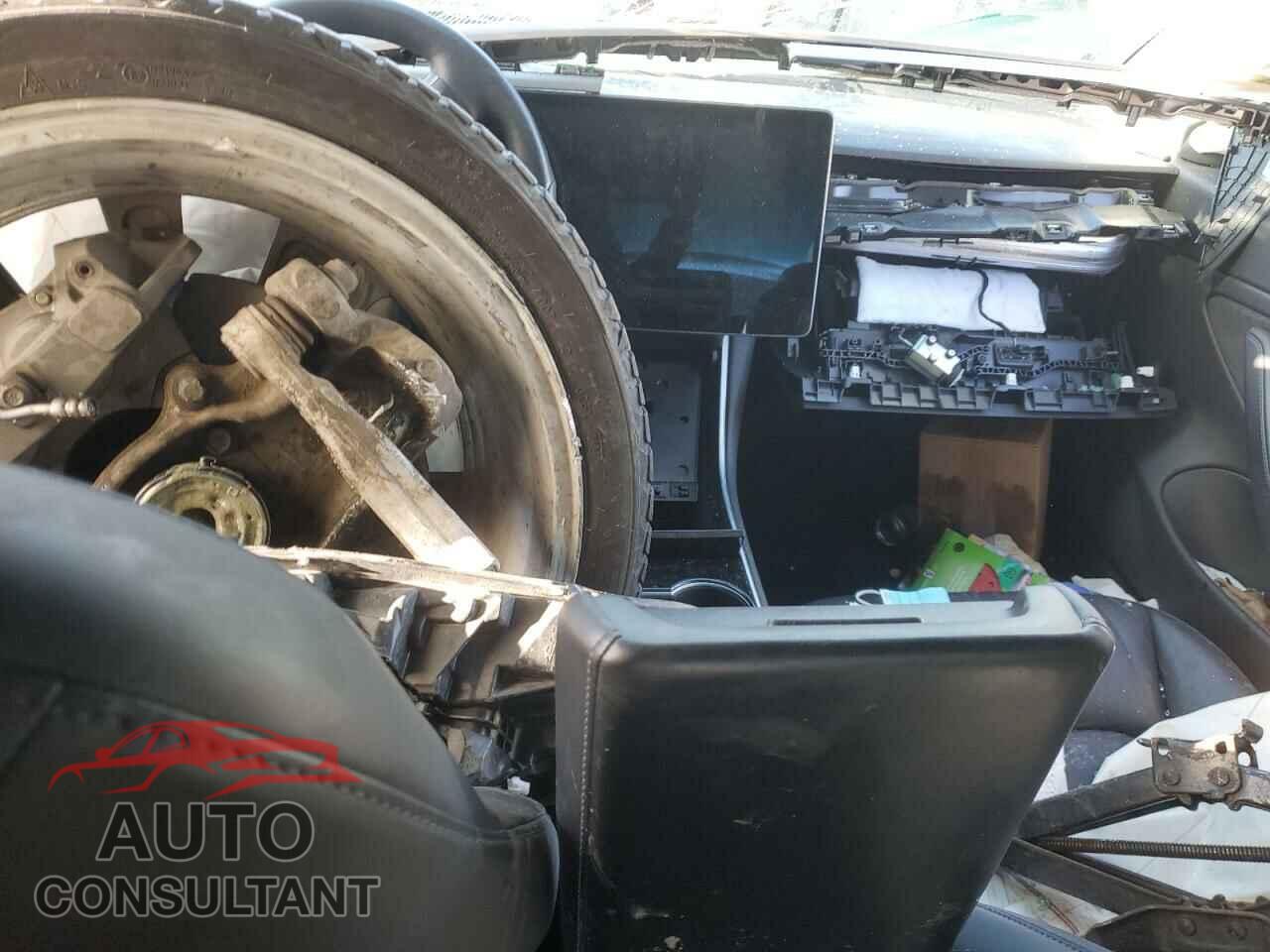 TESLA MODEL 3 2018 - 5YJ3E1EB4JF184814