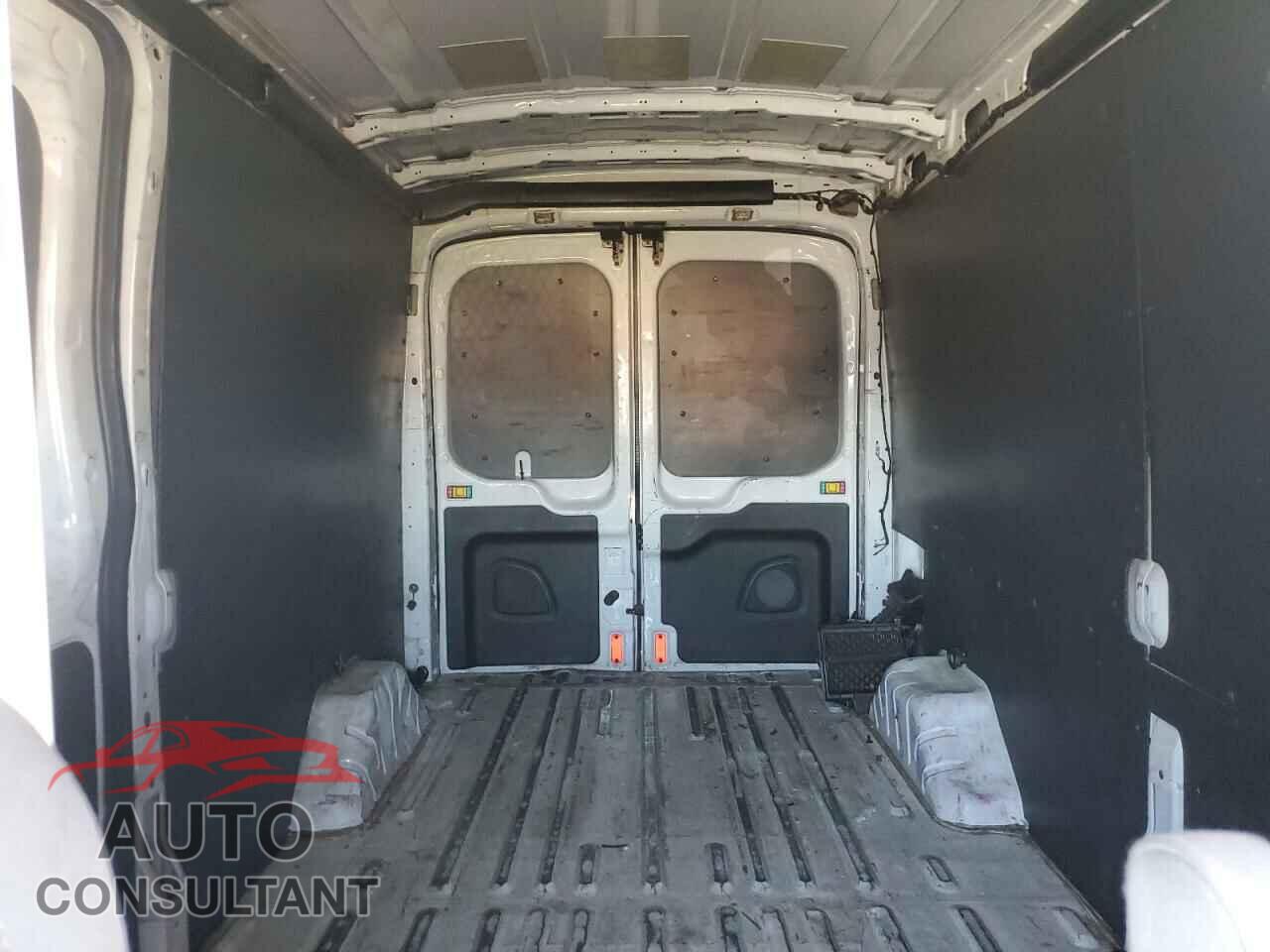 FORD TRANSIT 2017 - 1FTYR2CM4HKB32326