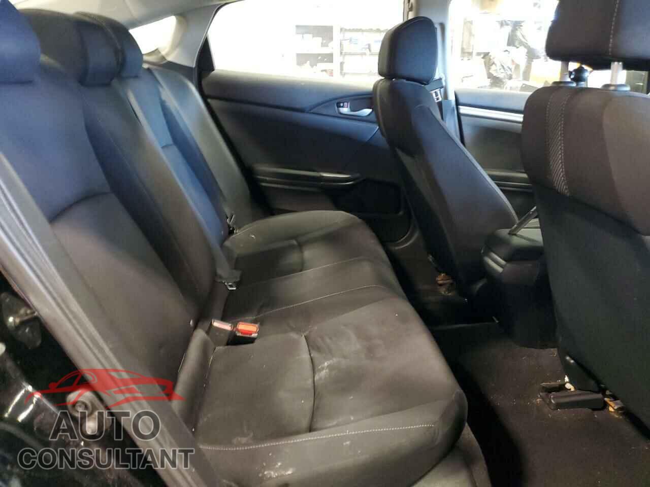HONDA CIVIC 2018 - 19XFC2F54JE042549