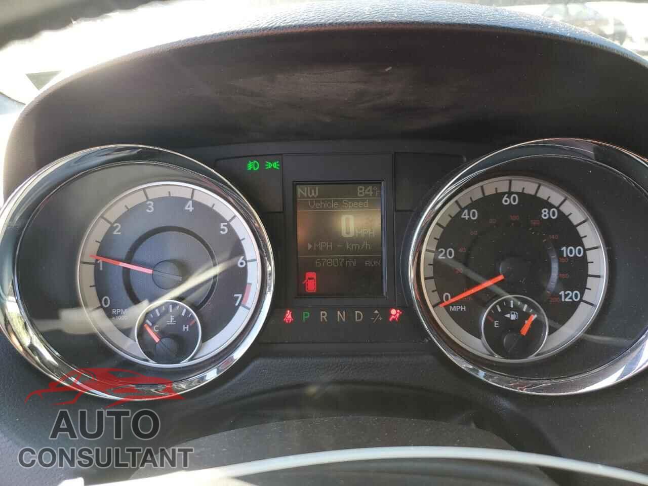 DODGE CARAVAN 2017 - 2C4RDGEG1HR807834