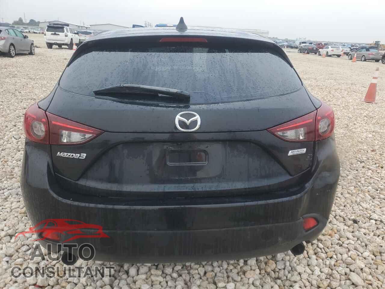 MAZDA 3 2014 - JM1BM1M78E1159912