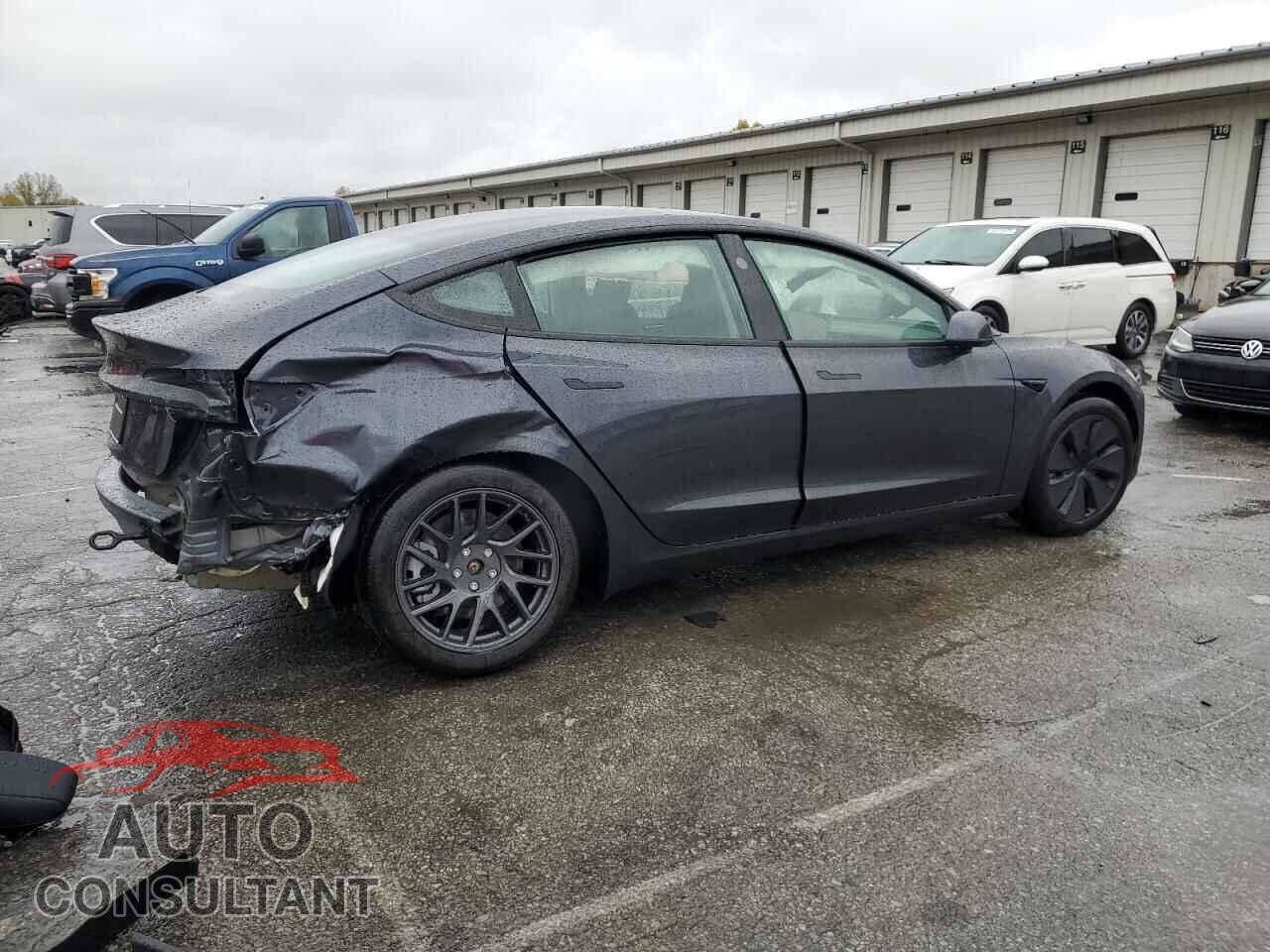 TESLA MODEL 3 2025 - 5YJ3E1EA6SF061296