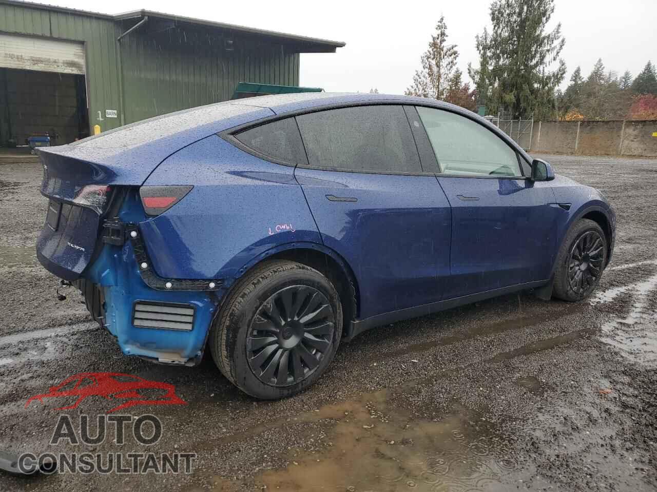 TESLA MODEL Y 2024 - 7SAYGDEE4RF986774
