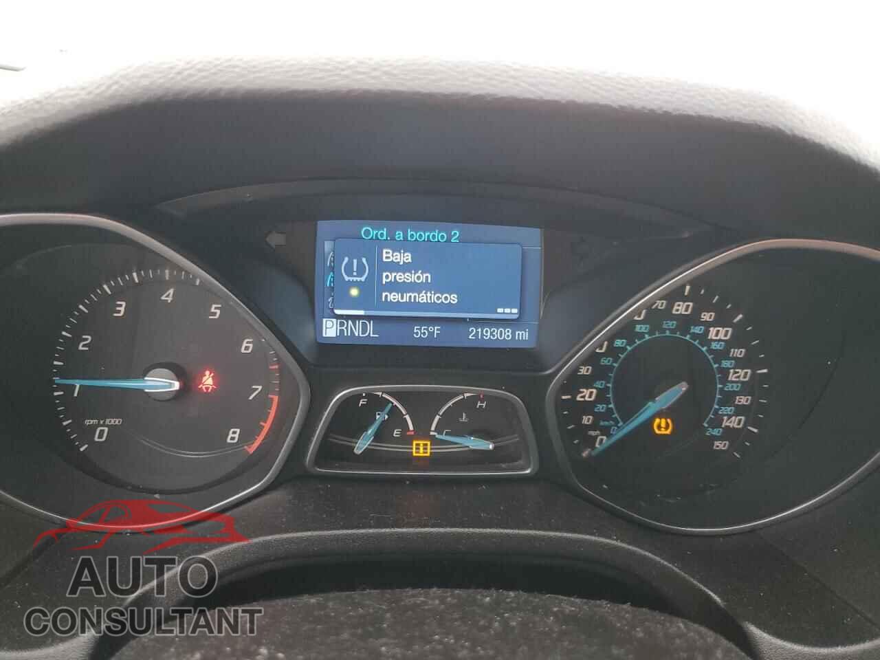 FORD FOCUS 2014 - 1FADP3K28EL369052