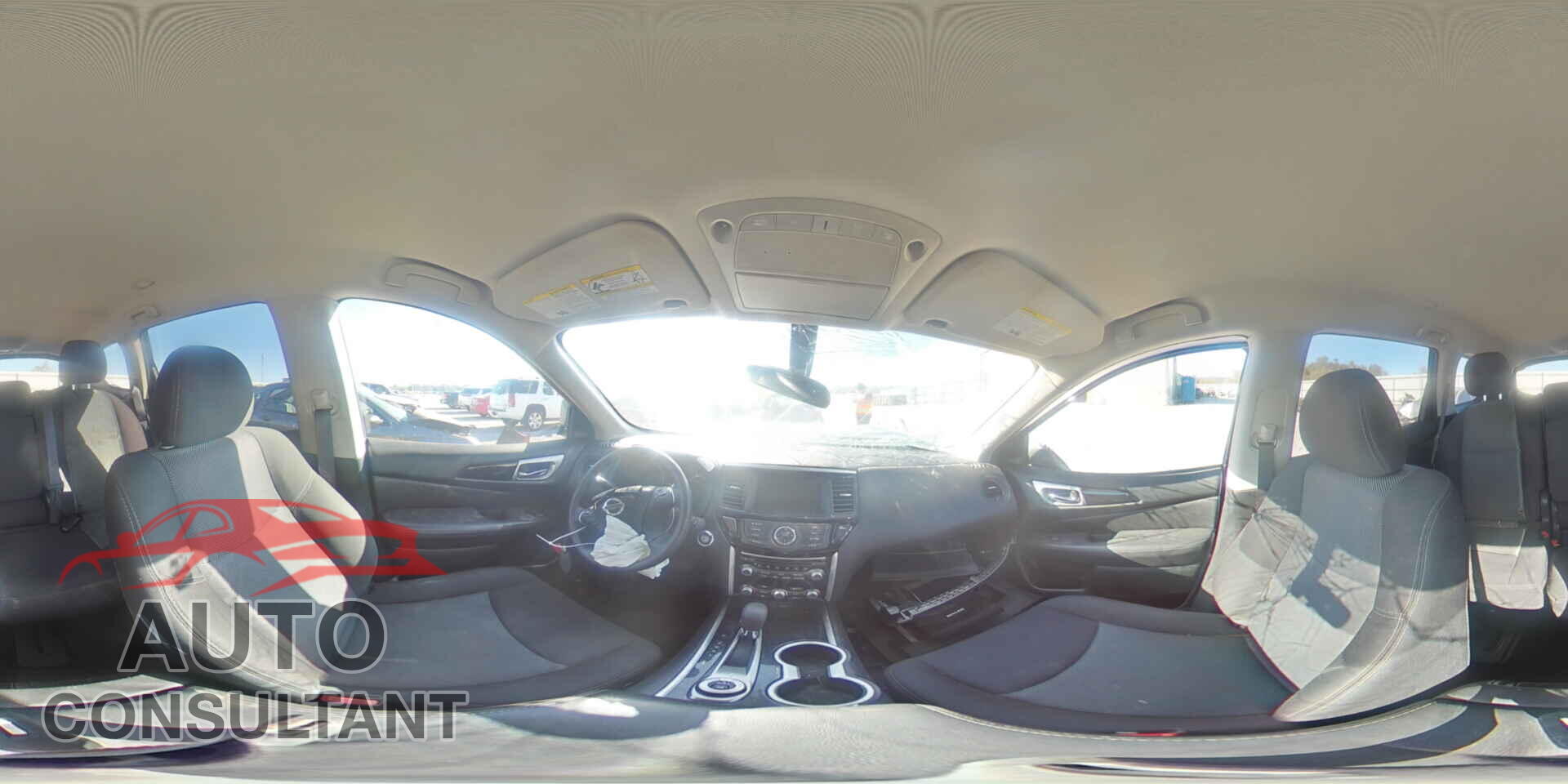NISSAN PATHFINDER 2019 - 5N1DR2MM1KC652817