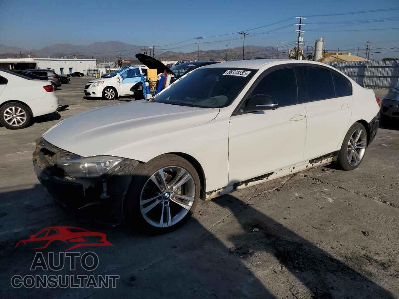 BMW 3 SERIES 2013 - WBA3C1C51DF436499