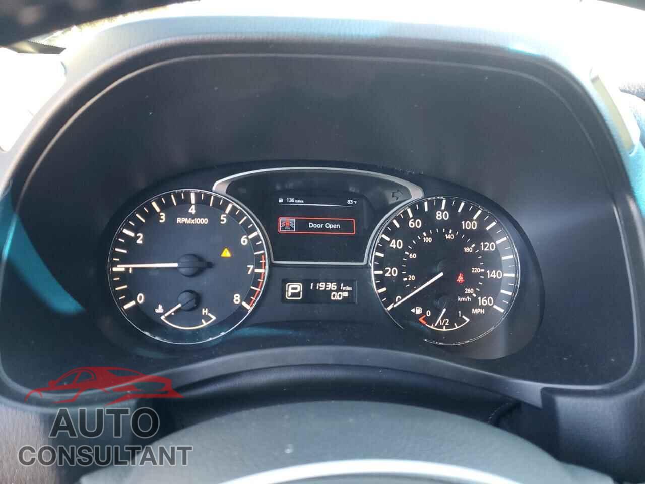 NISSAN PATHFINDER 2014 - 5N1AR2MN4EC634876