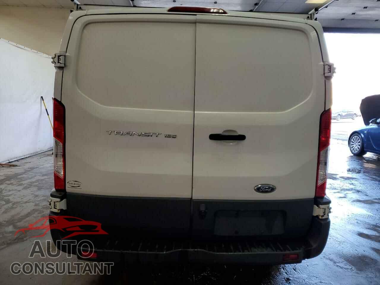FORD TRANSIT 2015 - 1FTNE1YM0FKA45960
